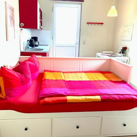 Die Senfbude - Klein Aber Fein - Wunderschoenes Studio-Apartment Mit Terrasse Und Stellplatz لبسيا المظهر الخارجي الصورة