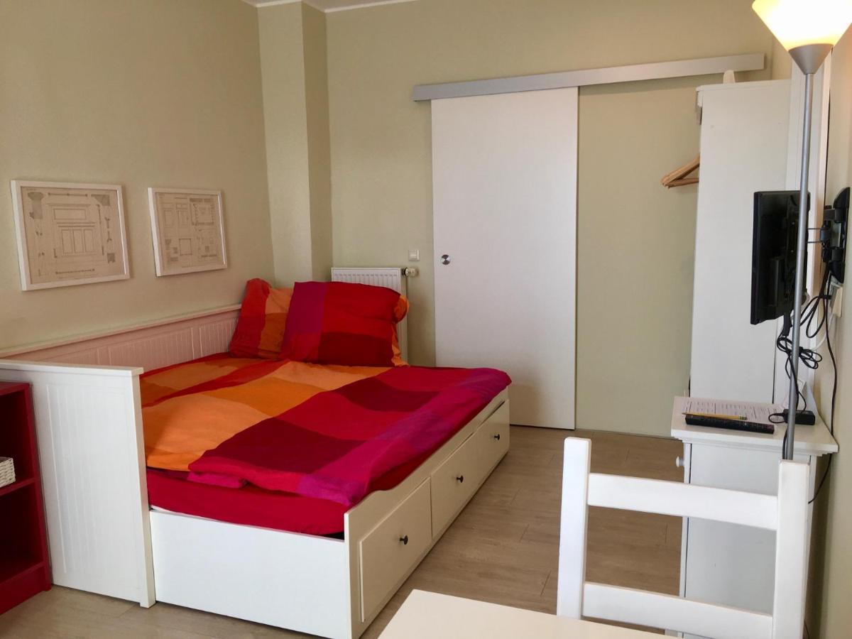 Die Senfbude - Klein Aber Fein - Wunderschoenes Studio-Apartment Mit Terrasse Und Stellplatz لبسيا المظهر الخارجي الصورة