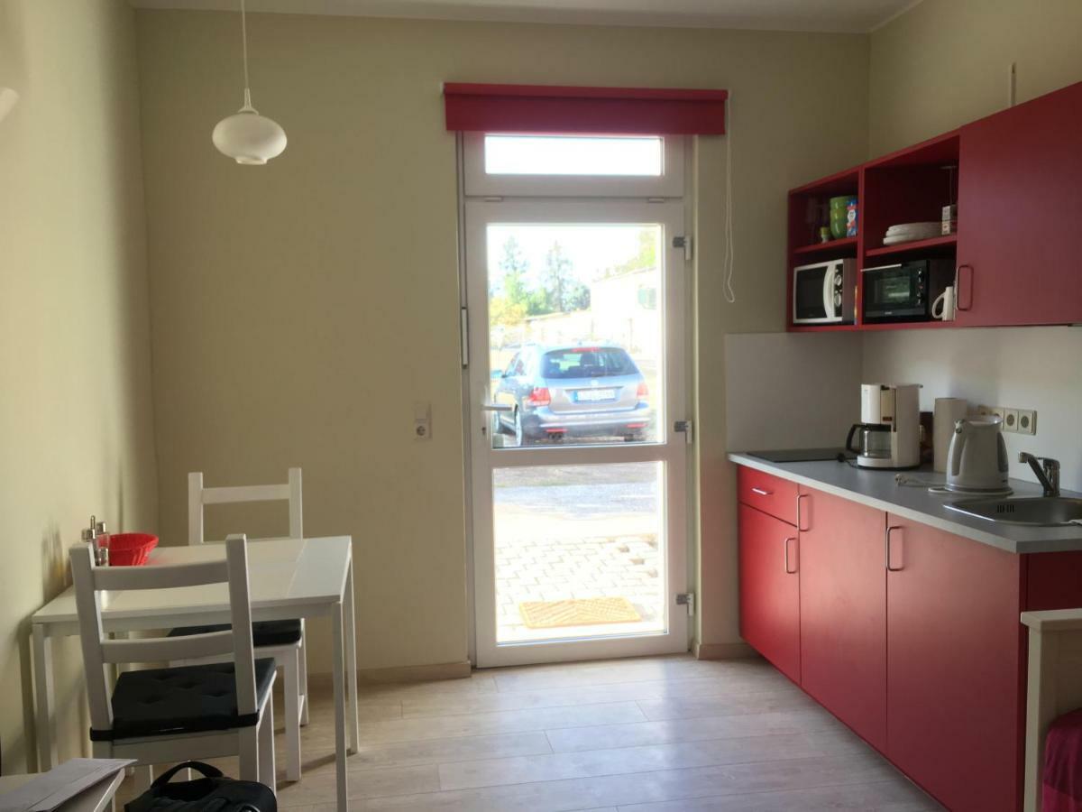 Die Senfbude - Klein Aber Fein - Wunderschoenes Studio-Apartment Mit Terrasse Und Stellplatz لبسيا المظهر الخارجي الصورة